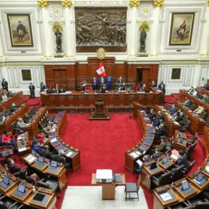 Preocupa a la SIP ley que restringirá al periodismo y transparencia en Perú