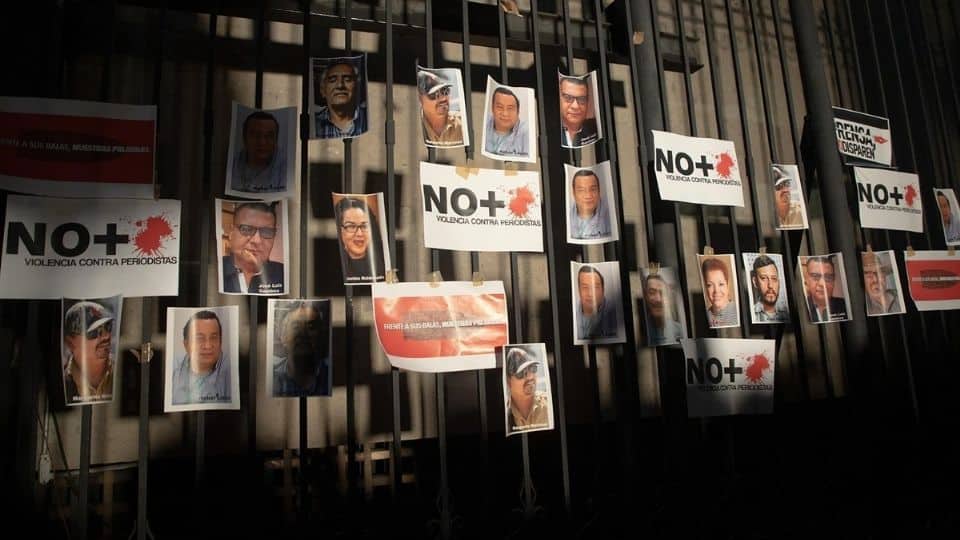 SIP concede premio in memoriam a 13 periodistas asesinados en México
