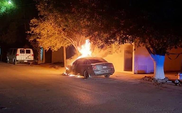Prenden fuego al coche de periodista en Ciudad Acuña, Coahuila