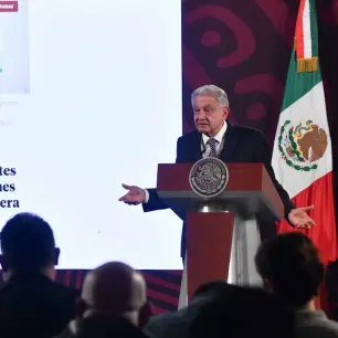 Crítica de AMLO a periodistas, "mortalmente serio en países como México": ProPublica