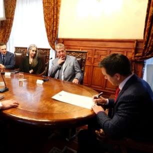 Ecuador firma las declaraciones de Chapultepec y Salta sobre libertad de expresión
