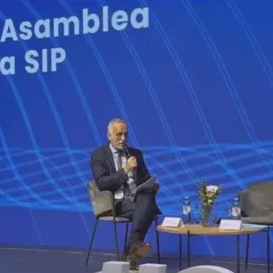 Libertades de expresión y de prensa enfrentan creciente restricción en las Américas: Asamblea SIP