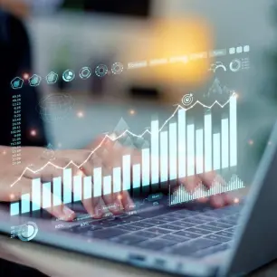 Conoce cómo crear una redacción digital eficaz para las noticias de última hora
