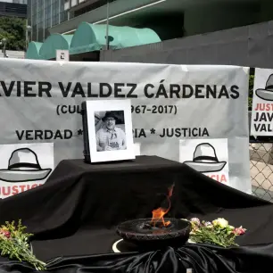Organizaciones y familiares del periodista Javier Valdez exigen justicia a 8 años de su asesinato