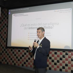 Llaman a medios a distinguirse y aprovechar el vínculo con sus audiencias ante infodemia y contenidos generados por IA