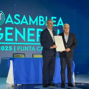 Inaugura la SIP su 81ª Asamblea con un llamado urgente a defender la libertad de prensa en las Américas