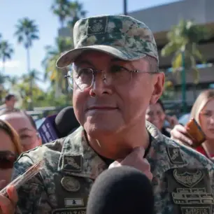 Periodistas denuncian agresiones por parte de escoltas del Secretario de Seguridad de Sinaloa