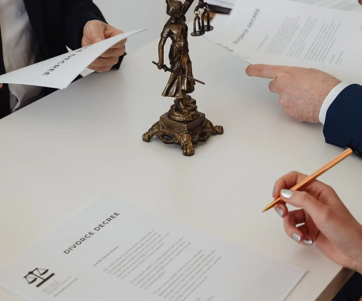 OpenAI pide revertir orden judicial de dar 20 millones de registros de ChatGPT a NYT en pleito por derechos de autor OpenAI pide revertir orden judicial de dar 20 millones de registros de ChatGPT a NYT en pleito por derechos de autor