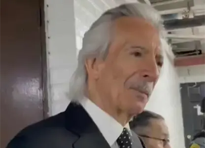 El periodista José Rubén Zamora comparece, resolverán amparo solicitado en 15 días