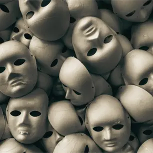 &acute;Deepfakes&acute; afectan a periodistas, 74% de afectadas son mujeres: an&aacute;lisis de RSF