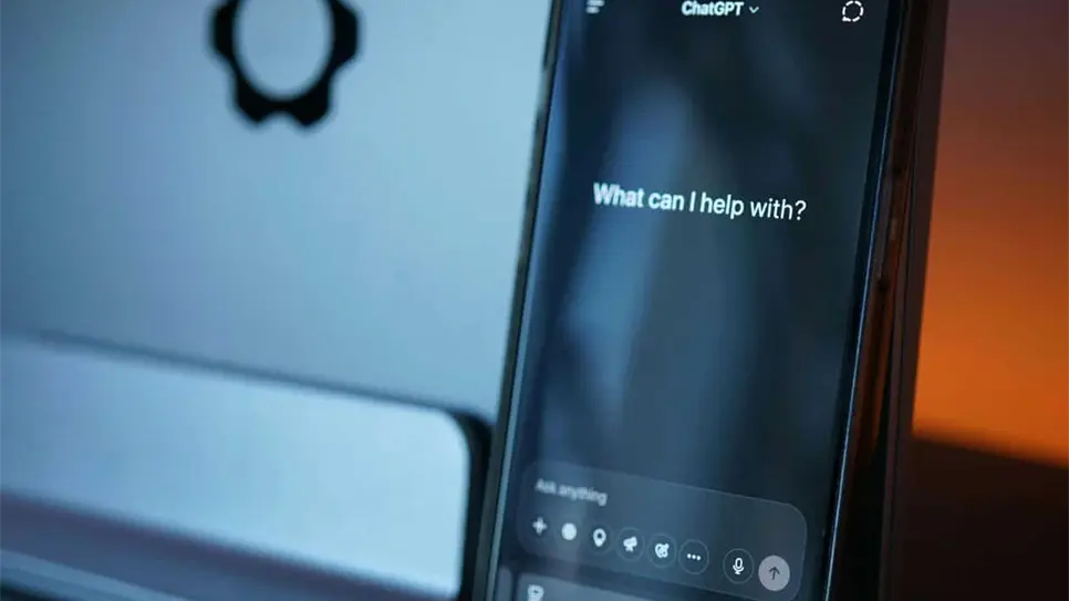 México define principios de gobernanza de la IA, pero sin estrategia ni ruta de implementación, advierten expertas