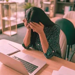 D&iacute;a Internacional de la Mujer 2026: Crece violencia digital contra mujeres periodistas que escala al mundo real, UNESCO