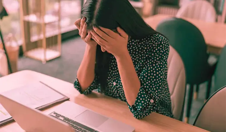 Día Internacional de la Mujer 2026: Crece violencia digital contra mujeres periodistas que escala al mundo real, UNESCO