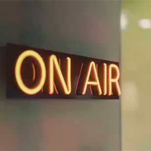 Suiza rechaza en refer&eacute;ndum recortes al financiamiento de medios p&uacute;blicos