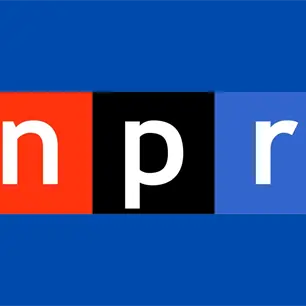 Juez federal bloquea orden de Trump para retirar financiamiento a NPR y PBS por violar la Primera Enmienda