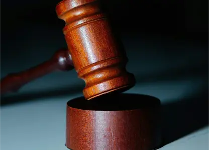 Juez federal desestima demanda de Trump contra The Wall Street Journal por caso Epstein