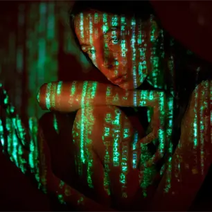 UNESCO impulsa proyecto contra la violencia digital de g&eacute;nero en LATAM, enfocado a mujeres periodistas en el exilio