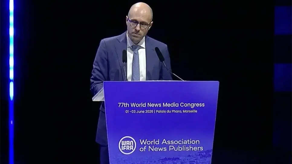 A.G. Sulzberger, editor del NYT hizo un llamado a los medios a la defensa de sus derechos frente a la IA