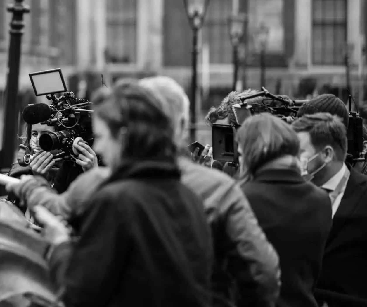 Guanajuato mantiene medidas de protección para 34 periodistas y 16 personas defensoras de derechos humanos Guanajuato mantiene medidas de protección para 34 periodistas y 16 personas defensoras de derechos humanos