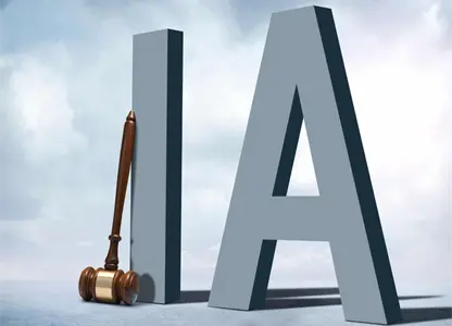 Editores franceses llevan a Google ante autoridad de competencia por uso de contenidos en AI Overviews y AI Mode
