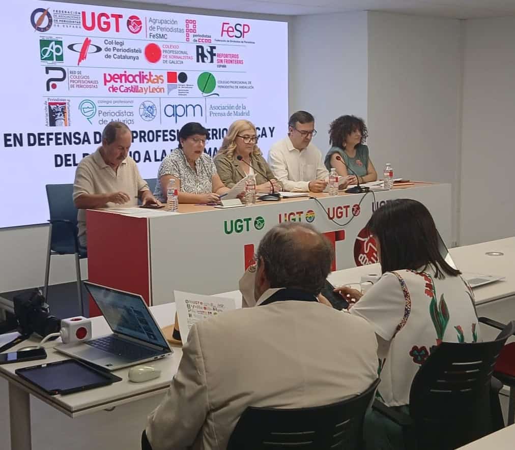España: Organizaciones periodísticas presentan manifiesto conjunto contra el acoso y las agresiones a periodistas