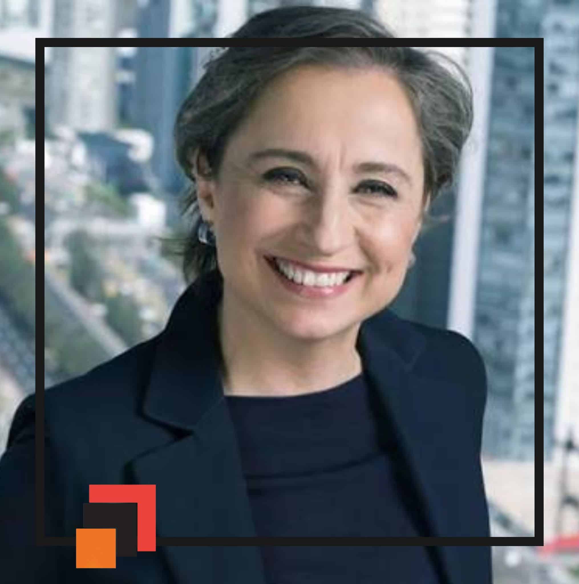 Carmen Aristegui en Texas: el periodismo debe poner al ser humano en el centro frente a la IA y el poder